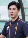 '승부차기 석패' 윤정환 감독 