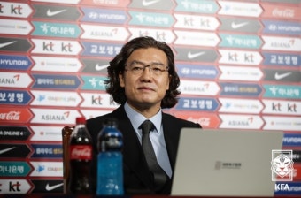 김판곤 말레이시아 대표팀 감독 사퇴...홍명보 떠난 울산 사령탑 오르나? < 국내축구 < 축구뉴스 < 스포츠뉴스 < 기사본문 - MHNsports / MHN스포츠...