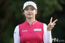 [mhn포토] 박도영, 제주 삼다수 마스터스 우승 앞으로 < 포토 < 스포츠 < 기사본문 - MHNsports / MHN스포츠 [mhn포토] 박도영, 제주 삼다수... 