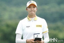 [mhn포토] 앙 다문 입 박예지, 아쉬워요 < 포토뉴스 < 골프 < 스포츠 < 기사본문 - MHN / 엠에이치앤 [mhn포토] 앙 다문 입 박예지, 아쉬워요 - MHN... 