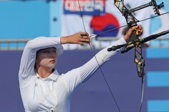 [2024파리] '3관왕의 꿈' 양궁 임시현, 여자 개인전 결승행 < 올림픽 < 스포츠 < 기사본문 - MHNsports / MHN스포츠 [2024파리] '3관왕의 꿈...