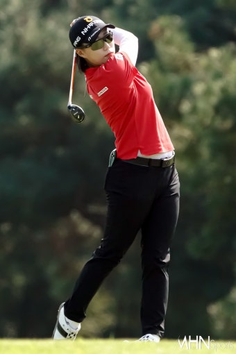 정윤지, 와이어 투 와이어 우승으로 3년 만에 KLPGA 개인 2승 달성