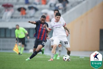 '정승원-김태한-정승배-안데르손 연속골' 수원FC, 강원 4-0 대파...... 엠에이치앤 '정승원-김태한-정승배-안데르손 연속골' 수원FC, 강원 4-0...