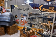 [2024지스타] F키 누를 뻔! 크래프톤의 PUBG X 랜디스, 부산에 떨어졌다 < 게임일반 < e스포츠 < 스포츠 < 기사본문 - MHN / 엠에이치앤... 