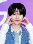 [포토] NCT위시 재희 볼하트 받아요 < 시상식 < 포토 < 연예... MHN / 엠에이치앤 [포토] NCT위시 재희 볼하트 받아요 - MHN / 엠에이치앤