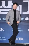 [포토] 장현성 산인그룹 2인자 포즈 < TV제작발표회 < 포토 < 연예... MHN / 엠에이치앤 [포토] 장현성 산인그룹 2인자 포즈 - MHN / 엠에이치앤