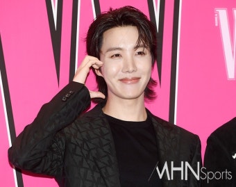 '컴백 D-day' BTS 제이홉, 베니 블랑코와 '찐친' 모먼트(나혼산) < 금예능 < 예능 < 연예 < 기사본문 - MHN스포츠 / MHN Sports '컴백 D-day' BTS...