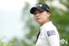 [mhn포토] 주가인, 내가 공략해야 할 곳 < 포토뉴스 < 골프 < 스포츠 < 기사본문 - MHN / 엠에이치앤 [mhn포토] 주가인, 내가 공략해야 할 곳 - MHN... 