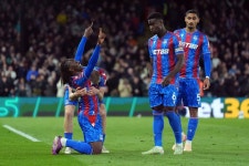 “팰리스전 출전 가능성 있다” < EPL < 해외축구 < 스포츠 < 기사본문... 드디어 복귀전 임박? “팰리스전 출전 가능성 있다” - MHN / 엠에이치앤