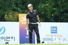 [mhn포토] 김재화, 그린투어 4차전 동아인슈 우승 도전 < 포토뉴스 < 골프 < 스포츠 < 기사본문 - MHN / 엠에이치앤 [mhn포토] 김재화, 그린투어... 