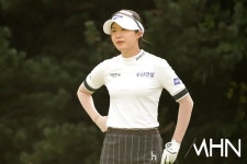 [mhn포토] 유효주, 심각한 시선 < 포토뉴스 < 스포츠종합 < 스포츠 < 기사본문 - MHN / 엠에이치앤 [mhn포토] 유효주, 심각한 시선 - MHN... 