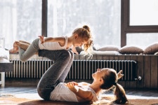 운동 안 하고 보낸 수십 년, 조기 사망 위험 2배 높아 < 운동 < 건강 < 기사본문 - 마음건강 길 [운동] 운동 안 하고 보낸 수십 년, 조기 사망 위험... 