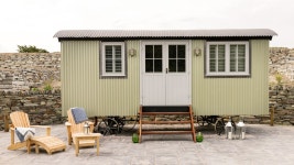 Sarah Ellison creates a sanctuary in Three Rooms Sydney - Flipboard