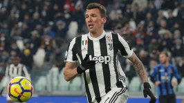 Higuain in, Mandzukic out of Juve squad for Tottenham trip | FourFourTwo Higuain in, Mandzukic out of Juve squad for Tottenham trip