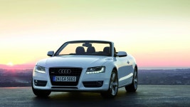 Audi A5 Cabrio Driving Footage