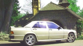 1986 Mercedes-Benz 190 E 2.3-16V