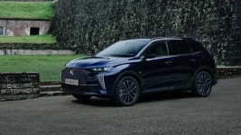 DS N°8 revealed: Electric flagship launches with three motors