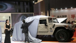 You Can Now Buy A Brand New, 25-Year Old Hummer H1