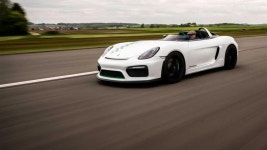 Porsche Boxster Spyder News and Reviews | Motor1.com