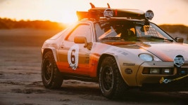 Porsche 928 Surfari: Poland project for surfers