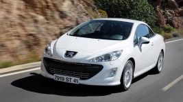 peugeot 308 cc News and Reviews | Motor1.com