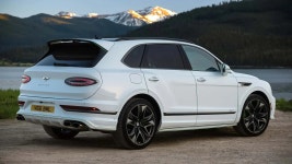 The New Bentley Bentayga Speed V-8 Outpunches the W-12