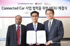 쌍용차, LG유플러스·마힌드라와 손잡고 커넥티드 카 개발 < 뉴스 < 자동차 < 기사본문 - 모터그래프코리아 쌍용차, LG유플러스·마힌드라와... 