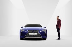 빅뱅 태양, 작사·작곡·노래·뮤비까지…렉서스 LC500h So Good < 뉴스 < 자동차 < 기사본문 - 모터그래프코리아 빅뱅 태양, 작사·작곡... 