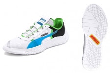 [주말의 MG] 타이어 회사에서 만든 신발 신어봤어? 접지력이 최고야! |