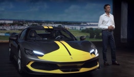 [Q&A] 페라리, 296 GTB는 디노와 달라…2025년 첫 전기차 출시 |