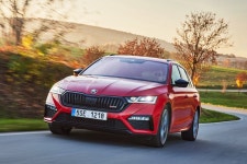 가성비 수입차 스코다, 드디어 한국 오나…현대기아와 직접 경쟁? < 뉴스 < 자동차 < 기사본문 - 모터그래프코리아 가성비 수입차 스코다, 드디어... 