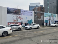 국내 진출하는 이네오스, 전시장 공사 돌입…상반기 완공되나? < 뉴스 < 자동차 < 기사본문 - 모터그래프코리아 국내 진출하는 이네오스, 전시장... 