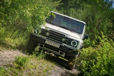 오프로드 SUV에 진심인 기업이 만든 결과물, 이네오스 그레나디어 [시승기] < 리뷰 < 자동차 < 기사본문 - 모터그래프코리아 오프로드 SUV에... 