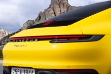 [모플시승] 운전자와 교감하는 스포츠카, 포르쉐 911 카레라 S... MOTORPLEX [모플시승] 운전자와 교감하는 스포츠카, 포르쉐 911 카레라 S