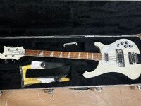 Rickenbacker(리켄베커) 4003 스노우글로우 색상입니다. 판/교) | 중고악기 뮬