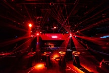 신사역 3번출구 도보 3분거리 잭리빈 클럽 (동시수용 1천명) | 중고악기 뮬