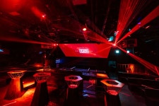 신사역 3번출구 도보 3분거리 잭리빈 클럽 (동시수용 1천명) | 중고악기 뮬