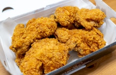 치킨은 역시 황금올리브.. | 중고악기 뮬