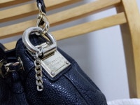 머스트잇(MUSTIT) - 메트로시티/메트로시티가방/숄더백/여성가방/중고명품가방/이사장몰