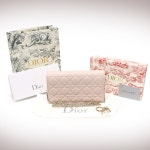 머스트잇(MUSTIT) - 디올 S0204ONMJ 핑크 램스킨 레이디디올 금장 체인 클러치 크로스백