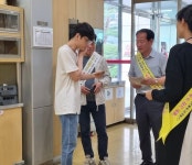 구미시 신평1동, 인구 감소 위기 대응 위한 찾아가는 현장 민원실 운영 < 대구/경북 < 전국 < 기사본문 - 내외일보 구미시 신평1동, 인구 감소 위기... 