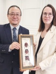 양천문화재단 천동희 이사장, 러시아 노보시비르스크 주정부 문화부장관 표창 수상 < 서울 < 전국 < 기사본문 - 내외일보 양천문화재단 천동희... 
