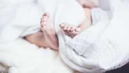 자녀 낳으면 2천만원 정부, 저출산 극복 지원금 대폭 늘린다