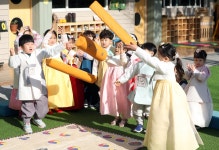 유치원·어린이집, 이르면 2026년 통합…윤곽은 연말 드러날 듯