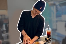 태도 논란 일으키더니 나혼산 하차 후 카페 아르바이트 포착된 남자 배우