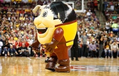 Game Photos: Cavaliers vs. Wizards - October 18, 2016 Photo Gallery | NBA.com Game Photos: Cavaliers vs. Wizards - October 18, 2016