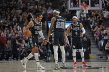 Philadelphia 76ers vs San Antonio Spurs Apr 7, 2024 Game Summary | NBA.com