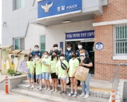 나눔활동 마무리 < 충북 < 전국 < 기사본문 - 내외뉴스통신 청주 한솔초, 충북청주지역자활센터와 ‘행복업(UP)사이클’ 상반기 나눔활동 마무리