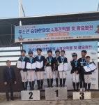 연천 꿈의학교 ‘달려라 아침해’승마대회 우승 < 교육 < 기사본문 - 내외뉴스통신 연천 꿈의학교 ‘달려라 아침해’승마대회 우승