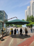 김포시, 폭염 대비 그늘막 75개 추가설치 < 과학·환경 < 사회 < 기사본문 - 내외뉴스통신 김포시, 폭염 대비 그늘막 75개 추가설치